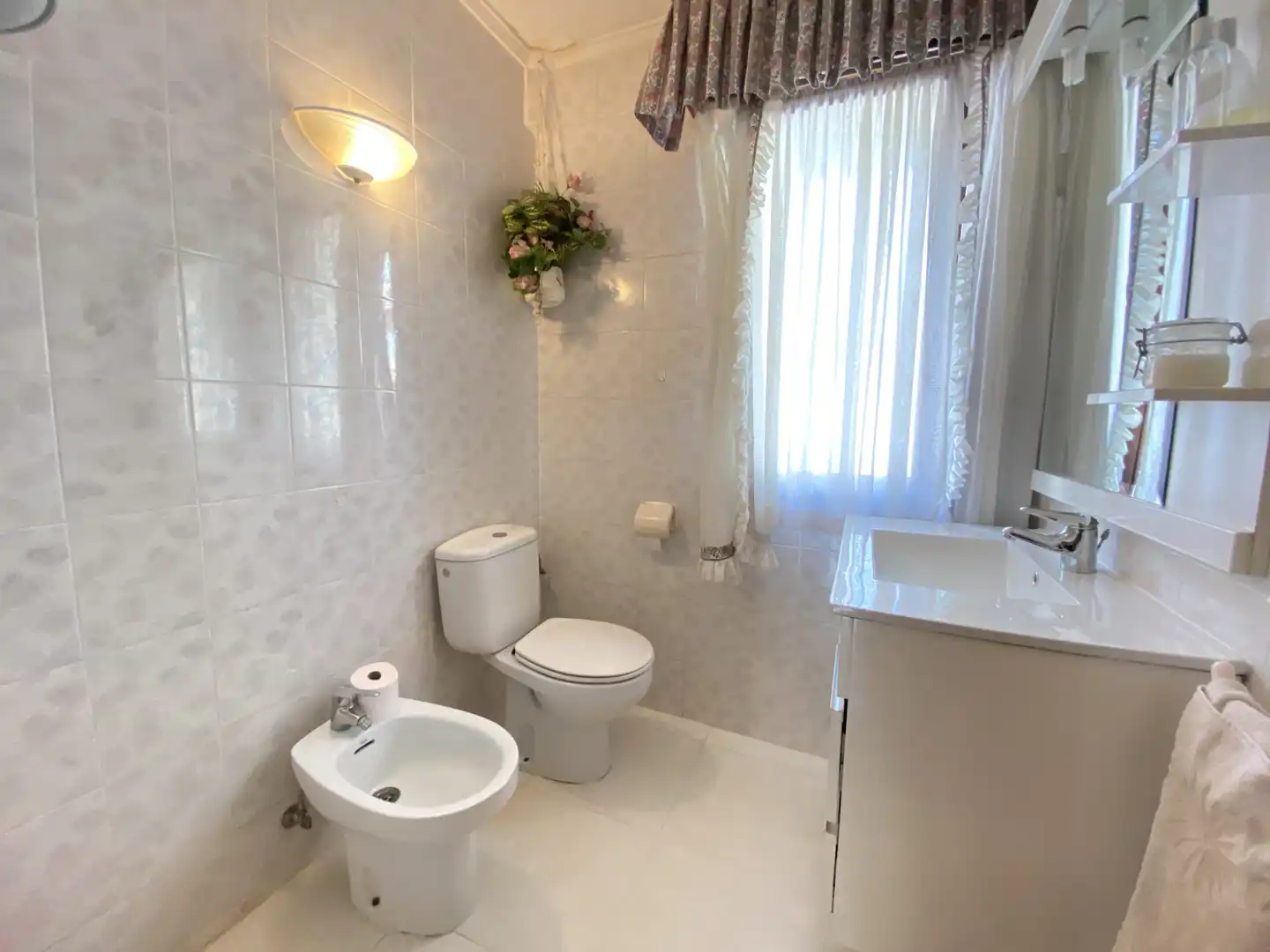 Baño de Piso en venta en Gernika-Lumo con Calefacción, Terraza y Amueblado