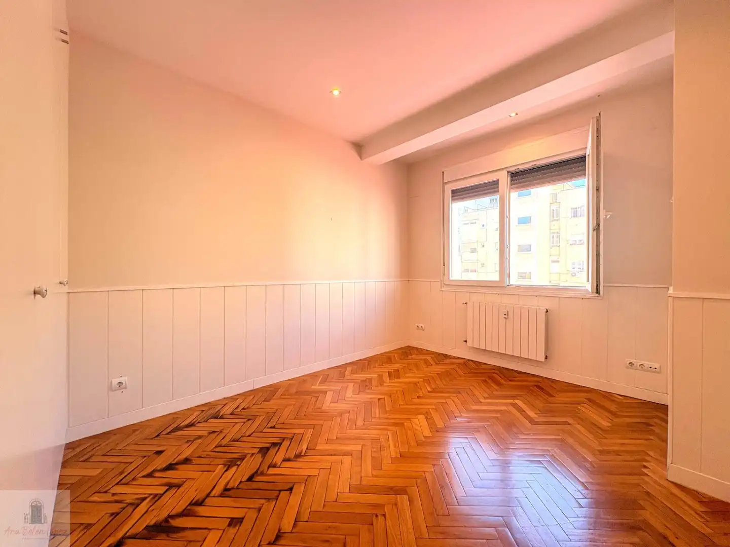 Bedroom of Flat for rent in Badajoz  with Air Conditioner and Heating