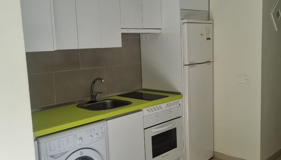 Apartamento de alquiler en Calle de José María de Pereda, 20, Ventas - Imagen 3