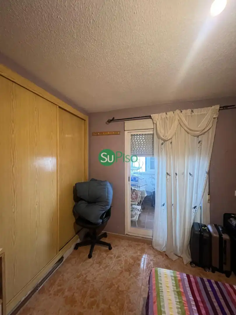 Chalet con piscina en venta en Avenida Rufino Rubio 10, imagen 4