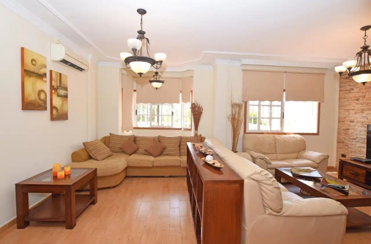 Sala de estar de Casa o chalet en venta en San Miguel de Abona con Aire acondicionado, Jardín privado y Terraza