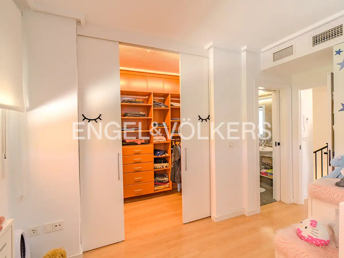 Casa bifamiliare con balcone in vendita a Carrer Pintor el Greco 8, imagen 35