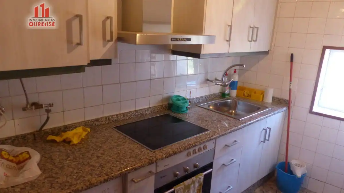 Cocina de Casa o chalet en venta en Allariz con Jardín privado, Terraza y Trastero