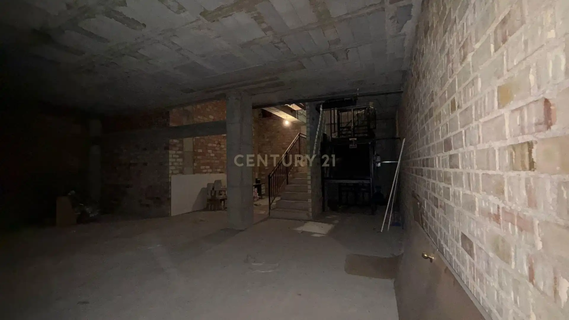 Commercial properties for rent in Granada