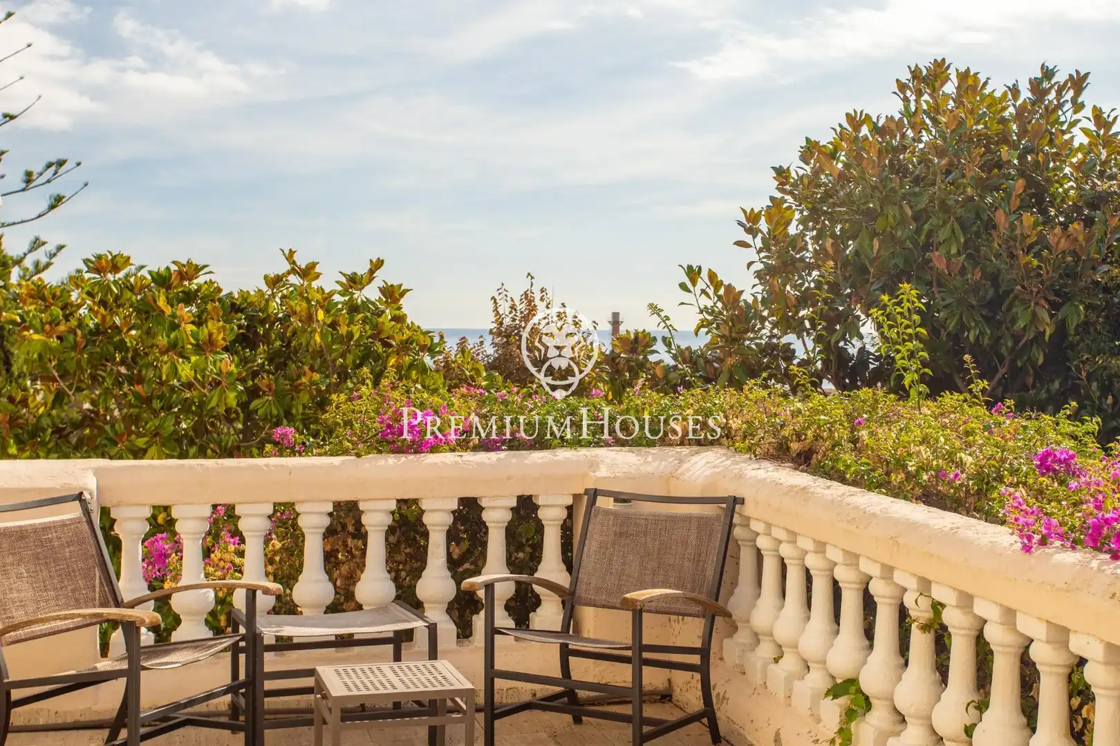 Houses for sale in Califòrnia - Santa Madrona