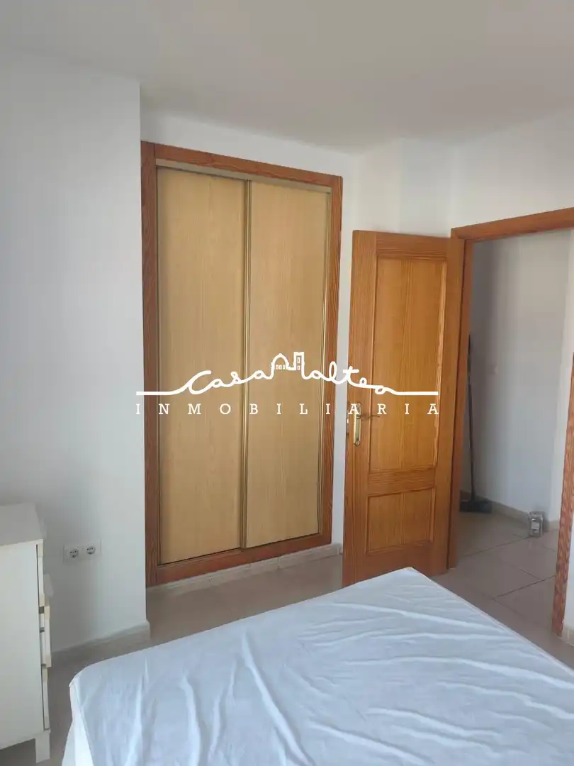 Schlafzimmer von Wohnungen zur Miete in Altea mit Privatgarten
