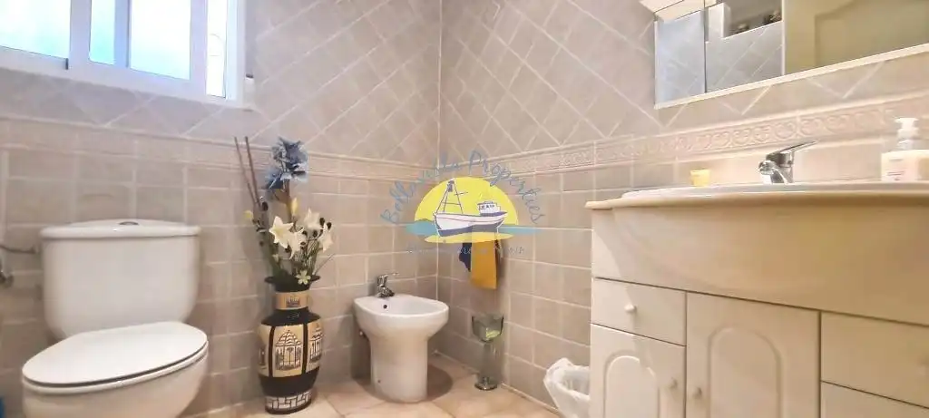 Baño de Casa o chalet en venta en Mazarrón con Aire acondicionado, Calefacción y Jardín privado