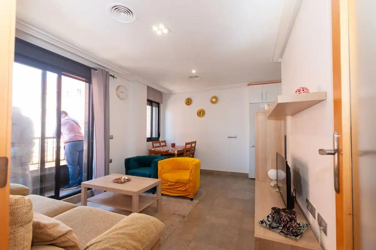 Sala de estar de Apartamento en venta en Torrevieja con Terraza y Balcón
