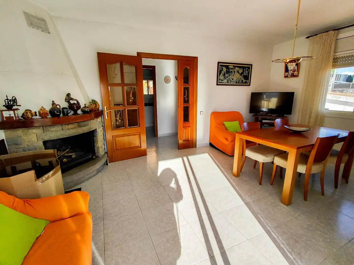 Sala de estar de Casa o chalet en venta en Els Hostalets de Pierola con Aire acondicionado, Jardín privado y Terraza