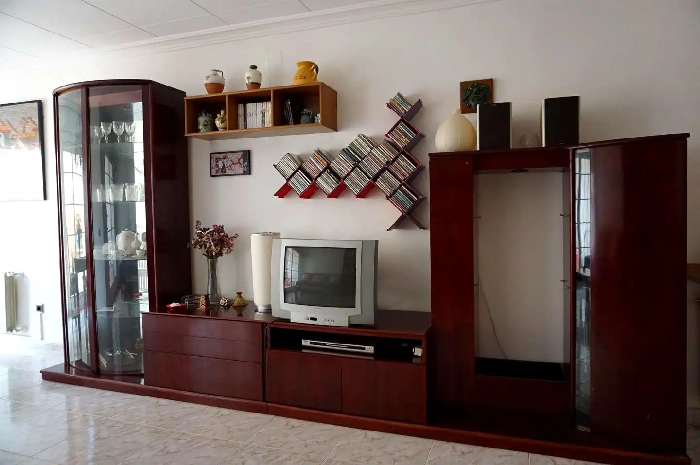 Sala de estar de Casa adosada en venta en Tordera con Aire acondicionado, Calefacción y Jardín privado