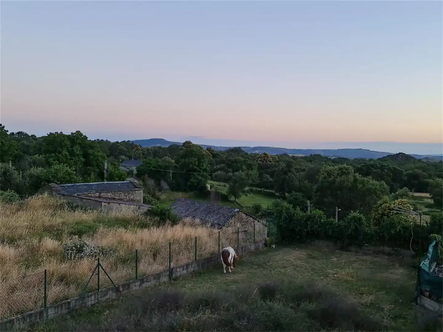 Finca rústica en venda en Hermisende amb Jardí privat, Moblat i Balcó