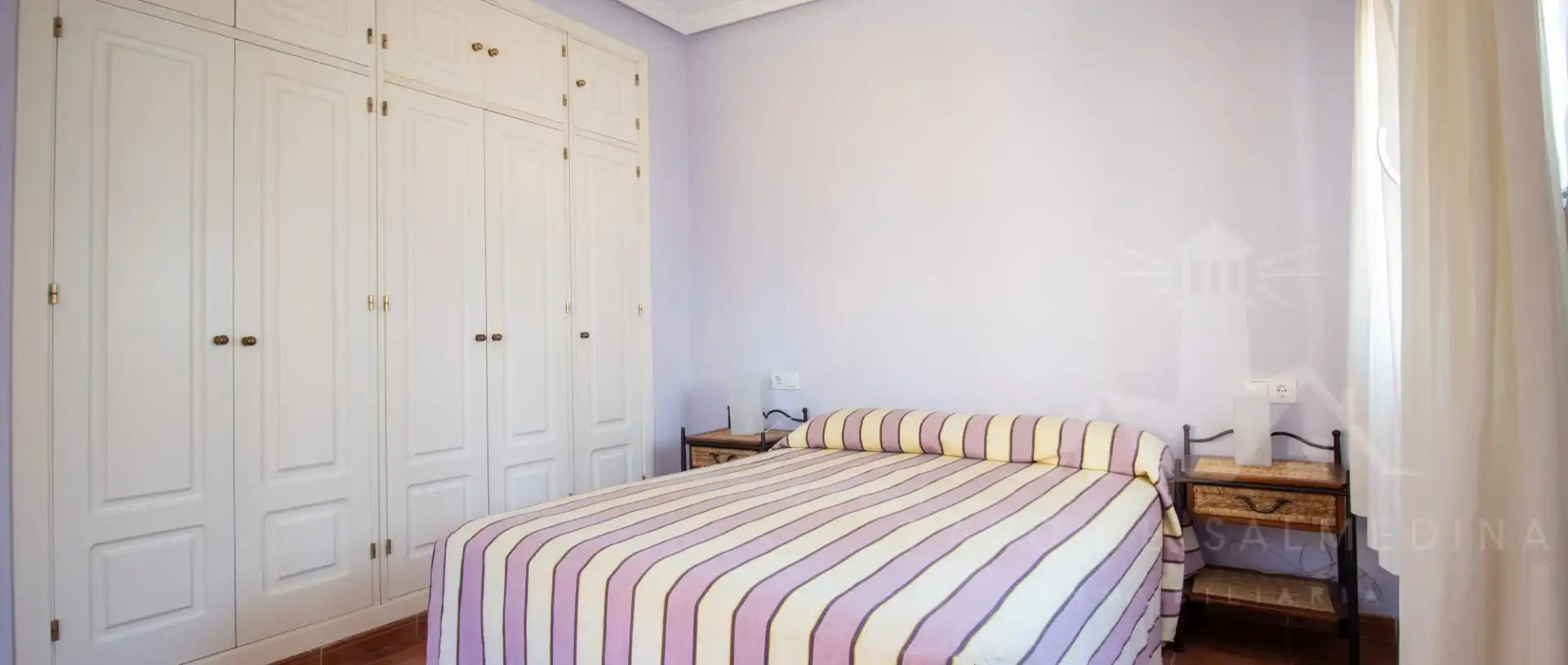Habitación de Casa adosada en venta en Rota con Aire acondicionado, Terraza y Piscina comunitaria