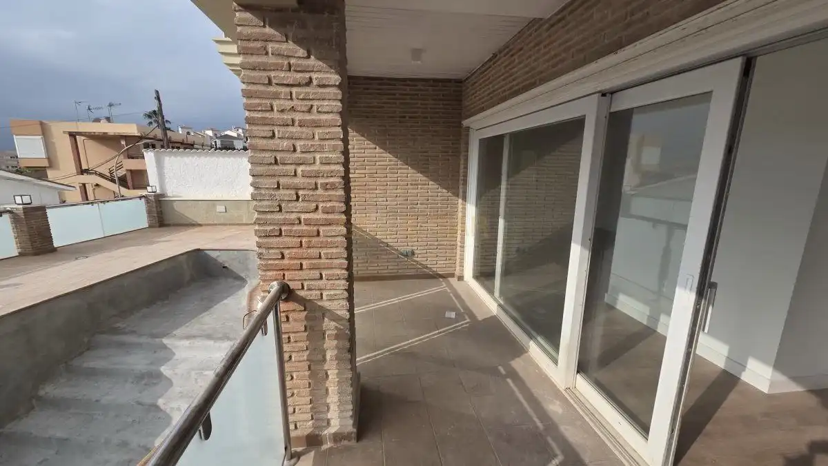 Dúplex amb terrassa en venda a Montemar, imagen 24