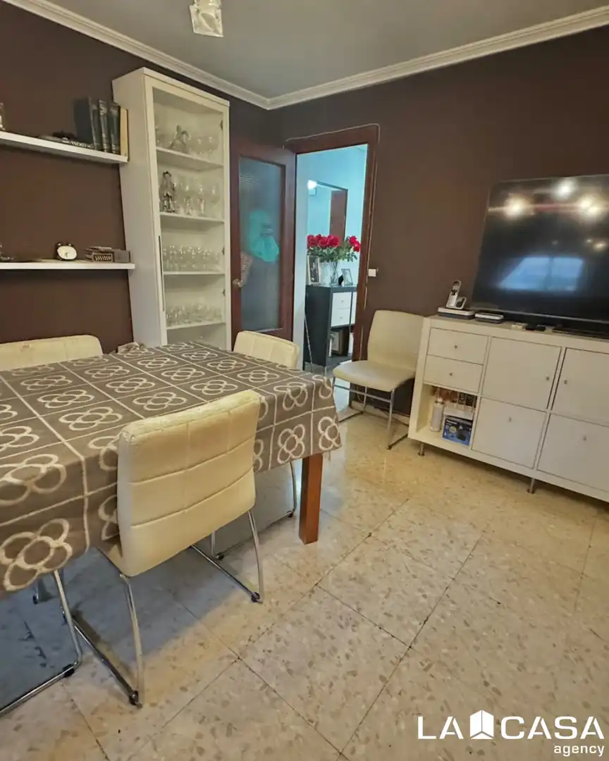 Comedor de Piso en venta en Sevilla con Balcón