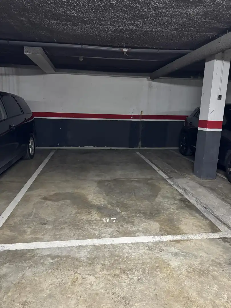 Parking de Dúplex en venta en Alcázar de San Juan con Aire acondicionado, Calefacción y Amueblado