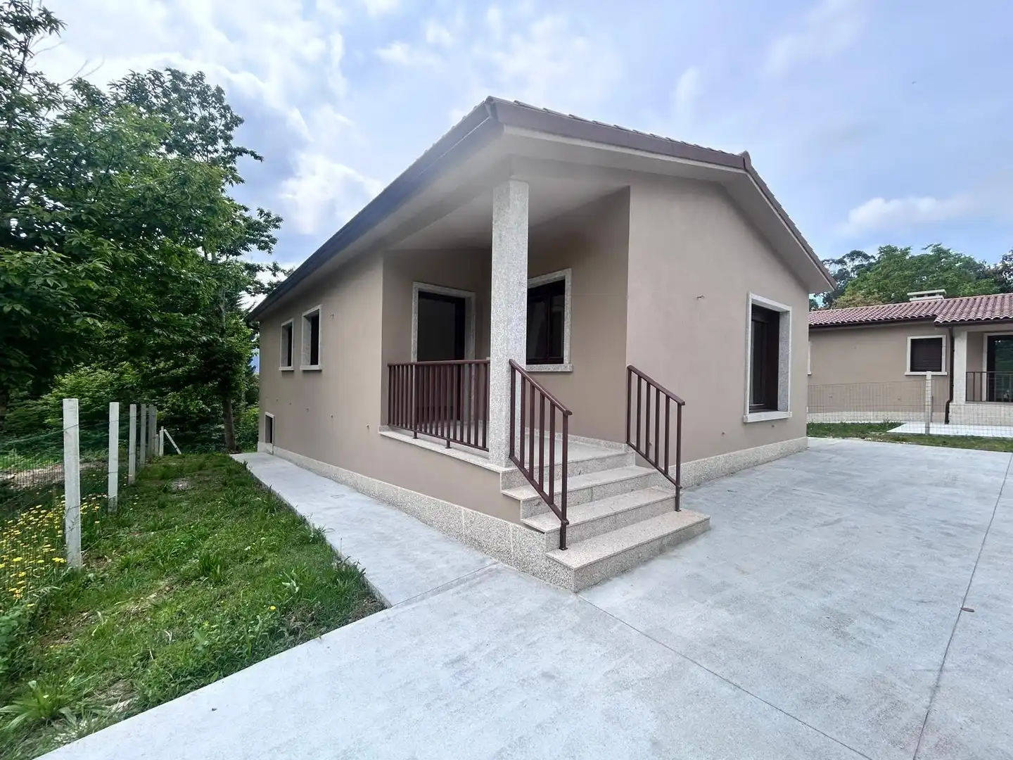 Vista exterior de Casa o chalet en venta en Salceda de Caselas con Calefacción