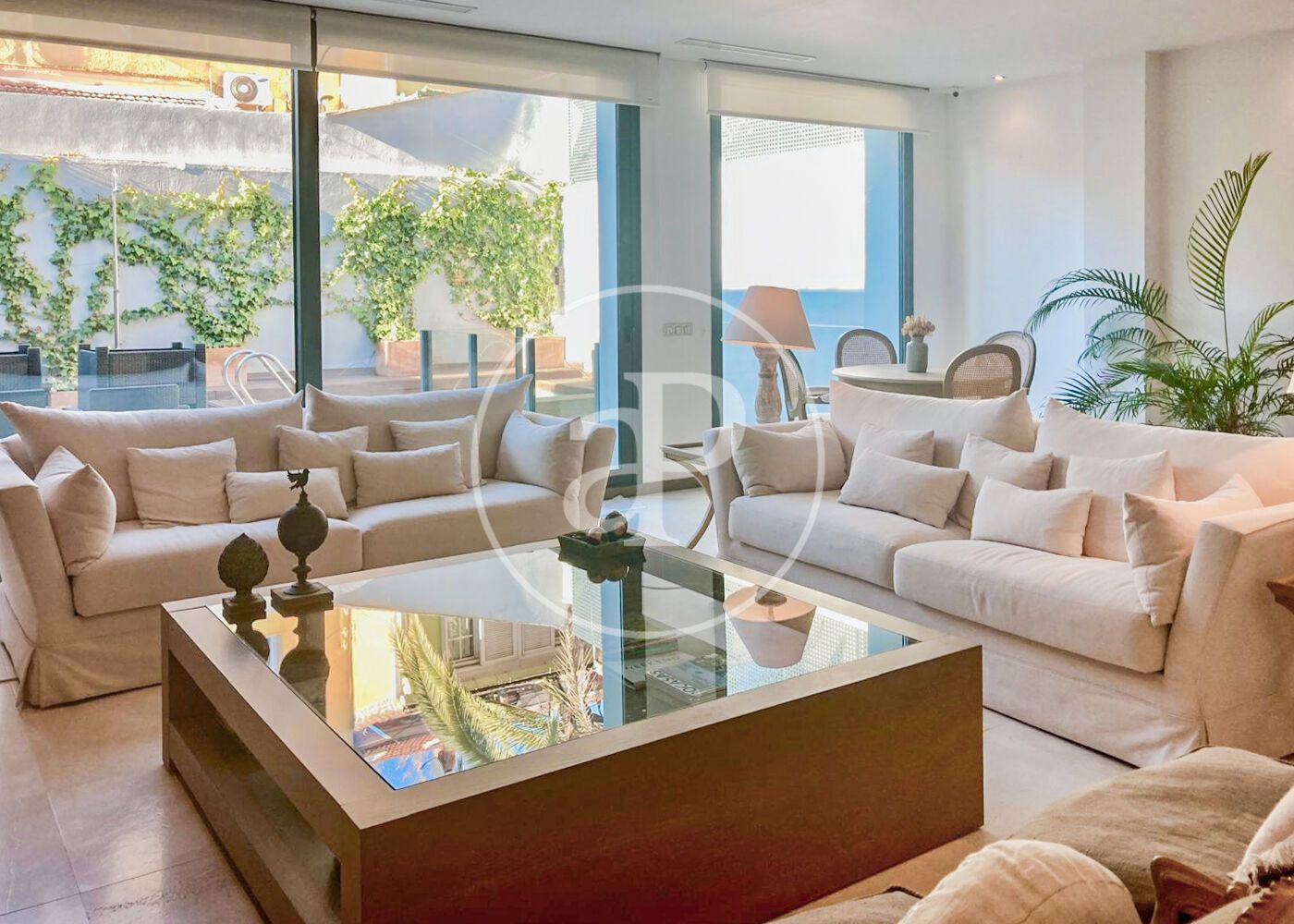 Living room of House or chalet to rent in  Madrid Capital  with Air Conditioner, Heating and Private garden