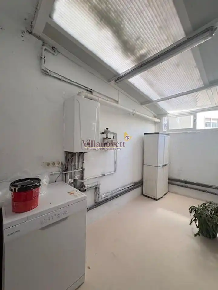 Piso de alquiler en Vigo  con Calefacción