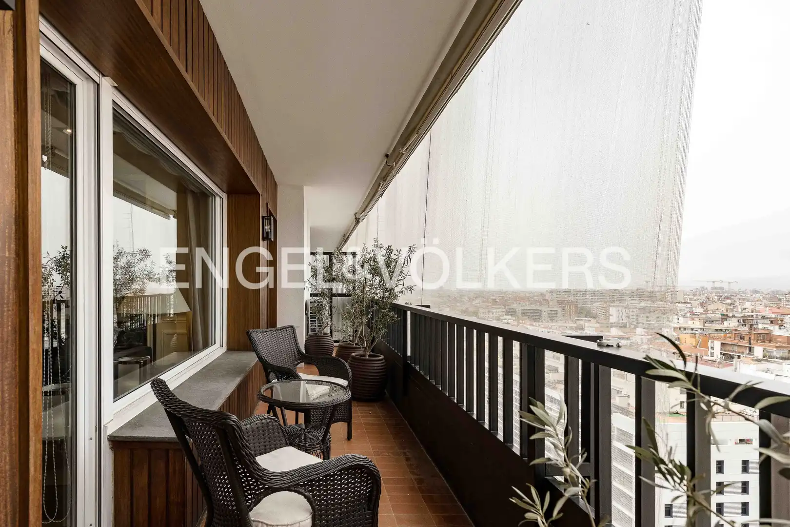 Balcony of Flat for rent in Barcelona  with Air Conditioner, Heating and Parquet flooring
