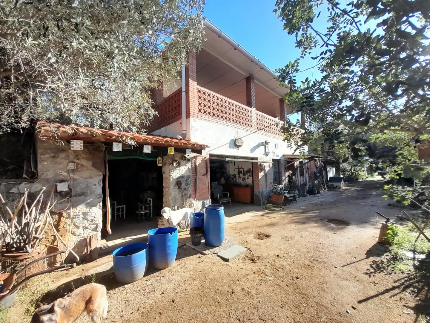 Außenansicht von Country house zum Verkauf in Arenys de Munt mit Privatgarten und Terrasse
