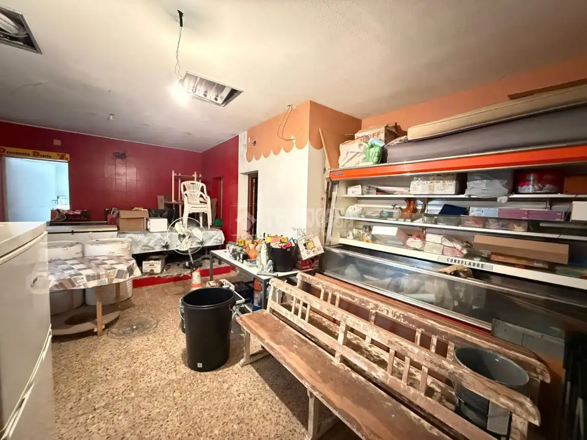 Local en venta en Almorox