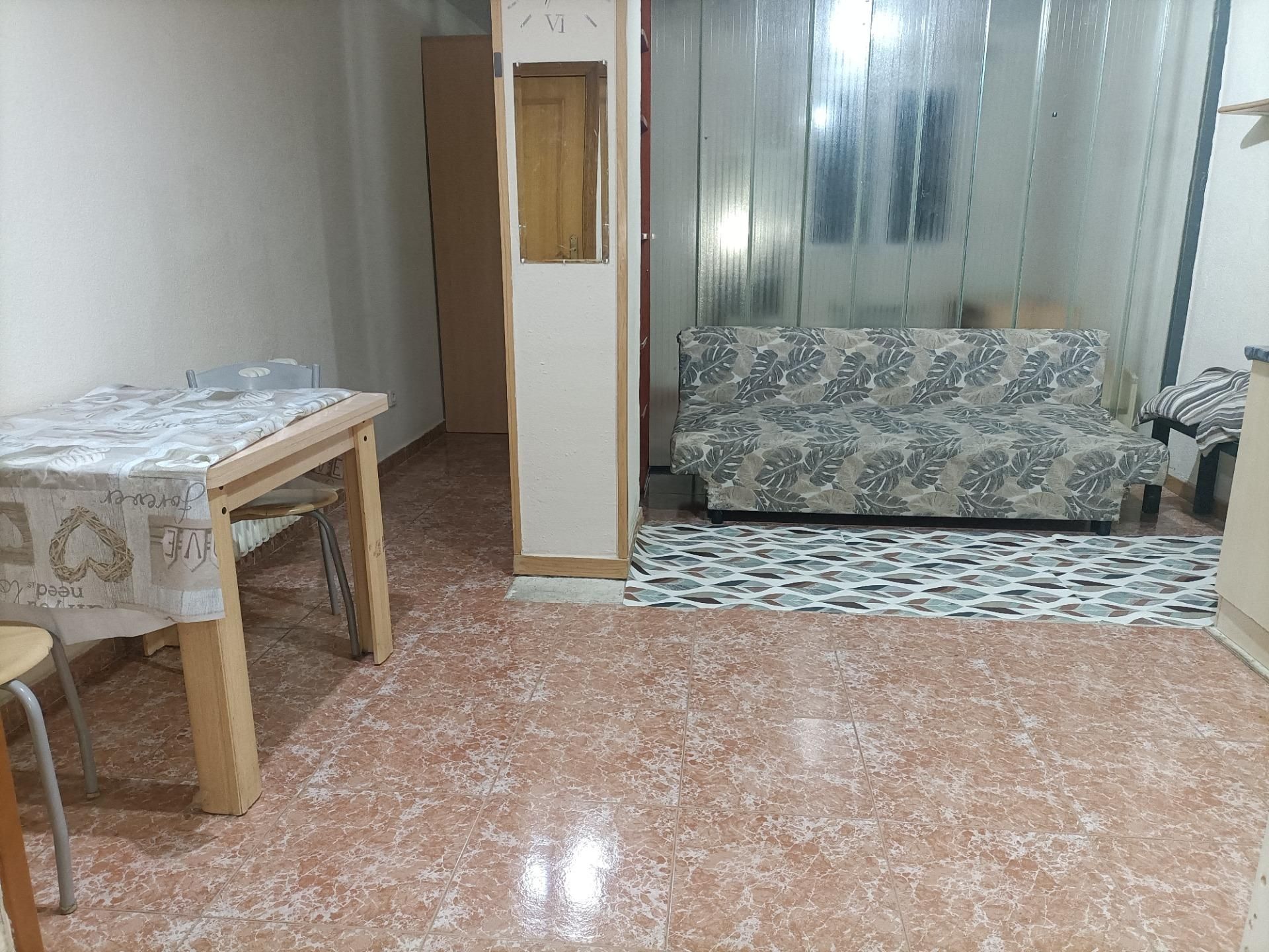 Flat for sale in Valdemoro  with Air Conditioner and Heating