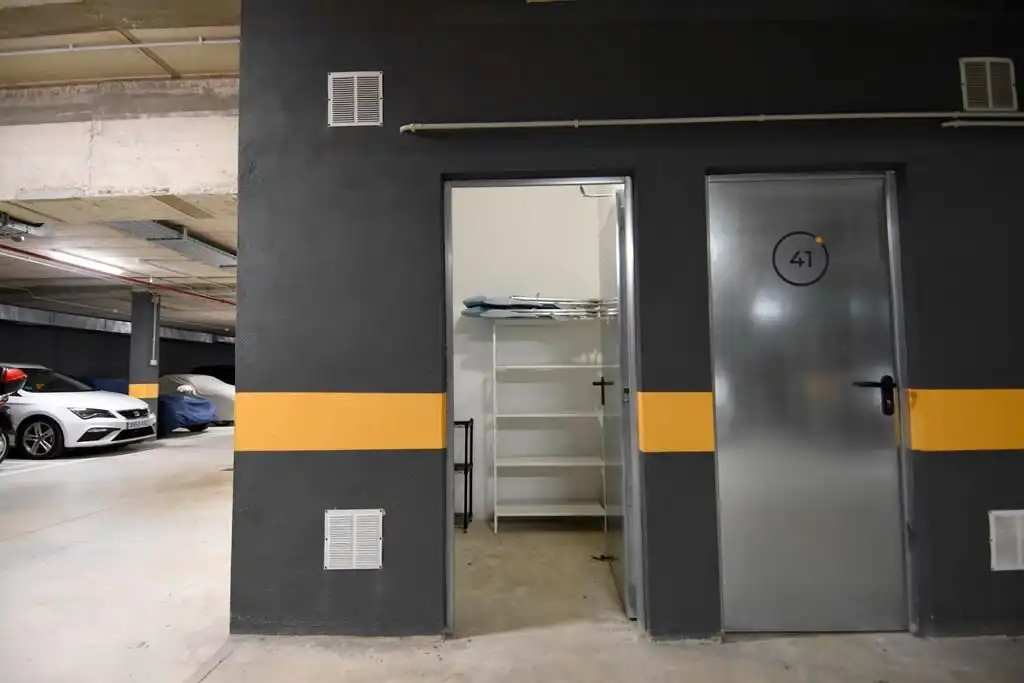 Wohnung zur Miete in Domeny