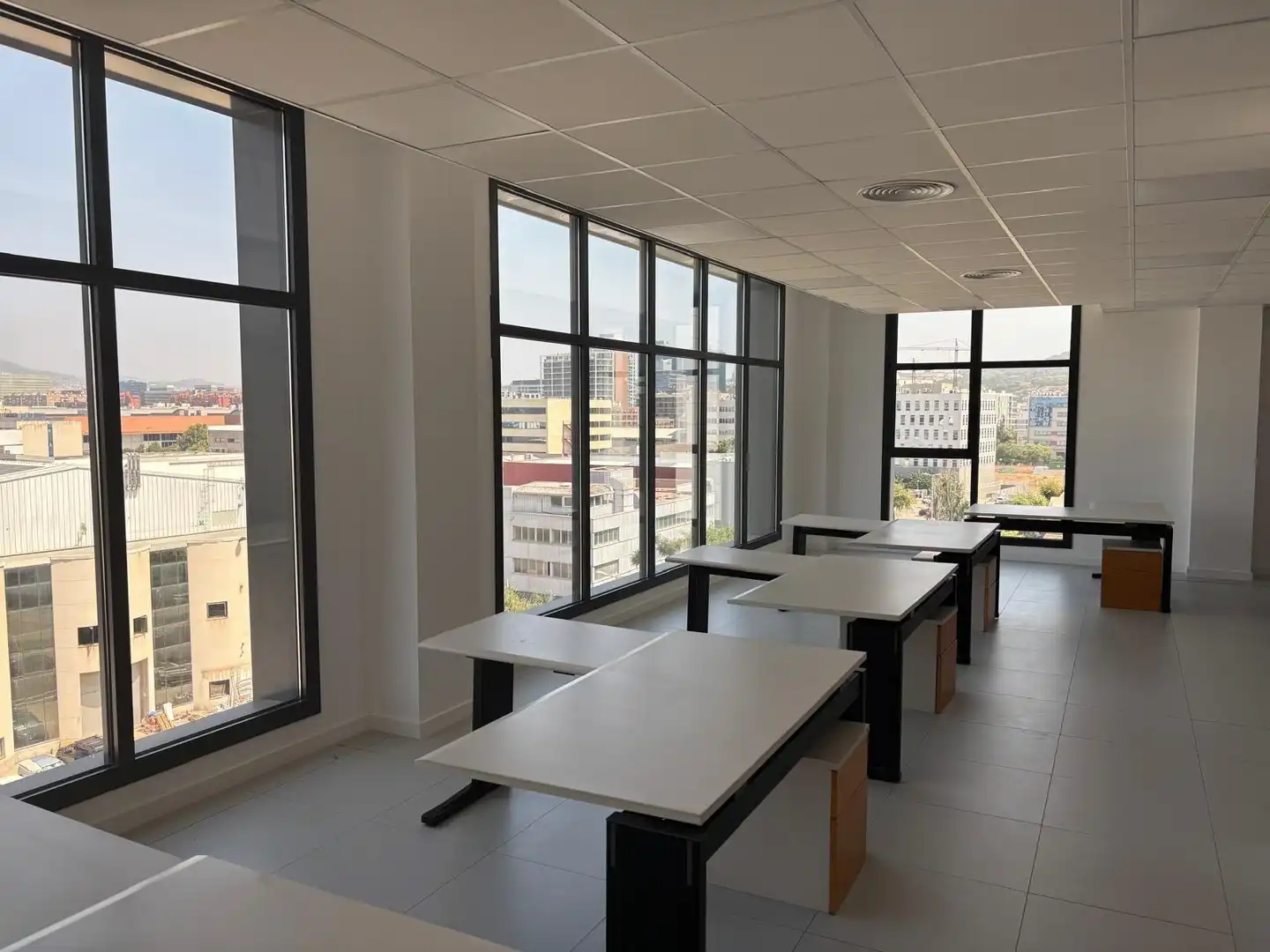 Büro zur Miete in L'Hospitalet de Llobregat
