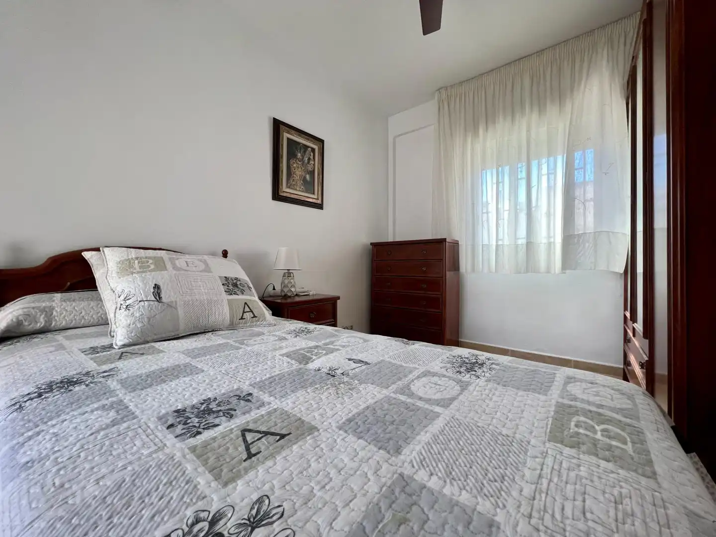 Schlafzimmer von Wohnung zur untervermieten in Córdoba mit Klimaanlage, Heizung und Terrasse