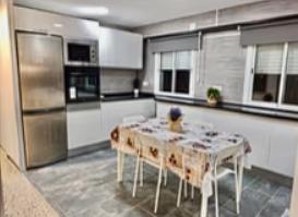 Photo 4 of Flat for share in Les Tendetes - Avenida Burjassot,  Valencia Capital