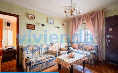 Living room of Flat for sale in  Madrid Capital  with Heating