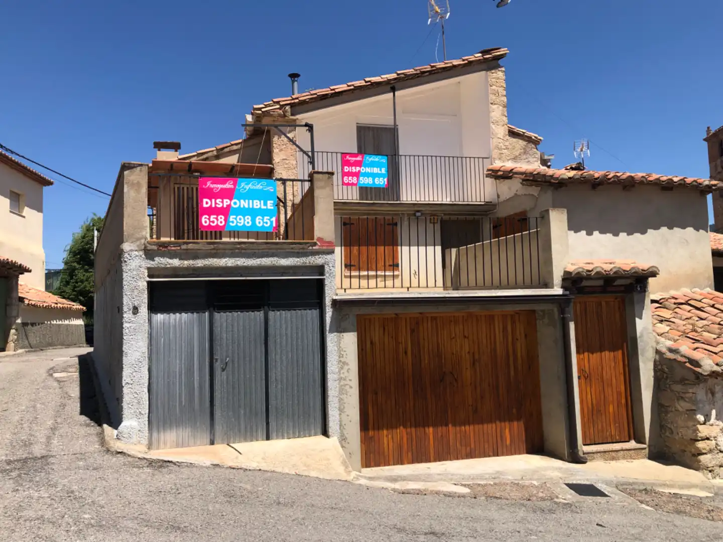 Houses for sale in El Castellar