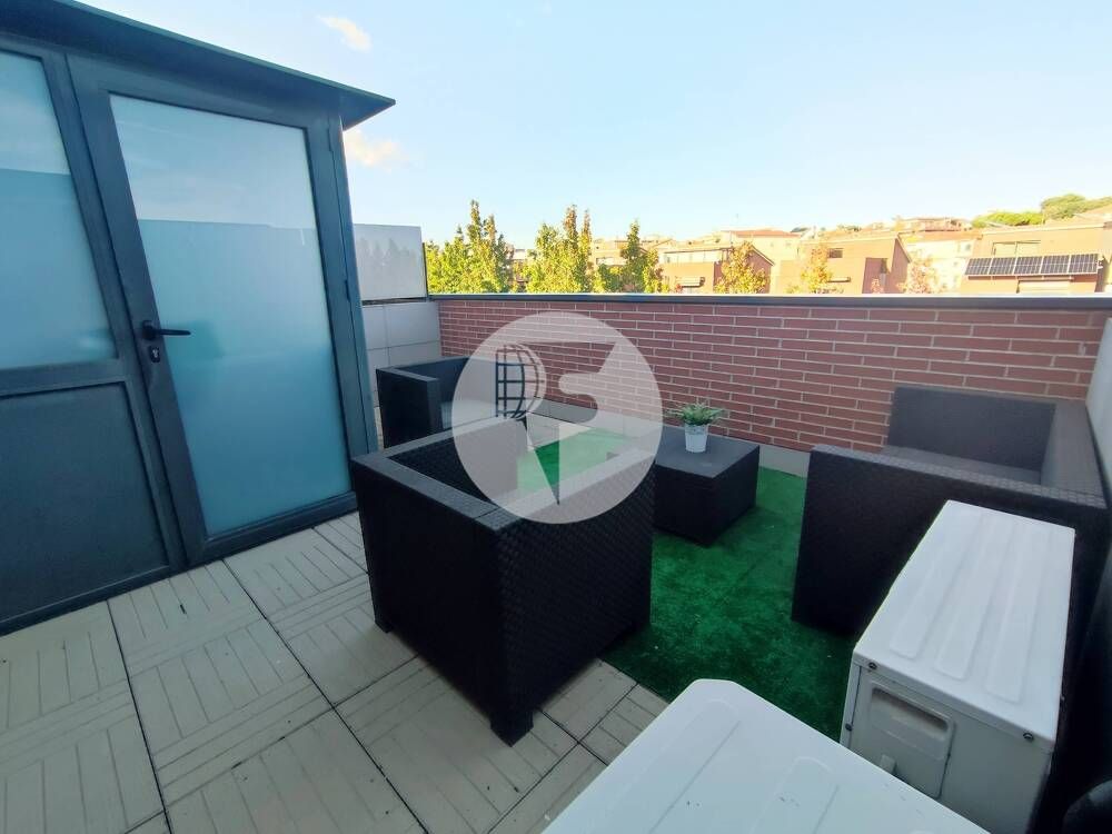 Terrace of House or chalet for sale in Santa Perpètua de Mogoda  with Air Conditioner, Heating and Terrace