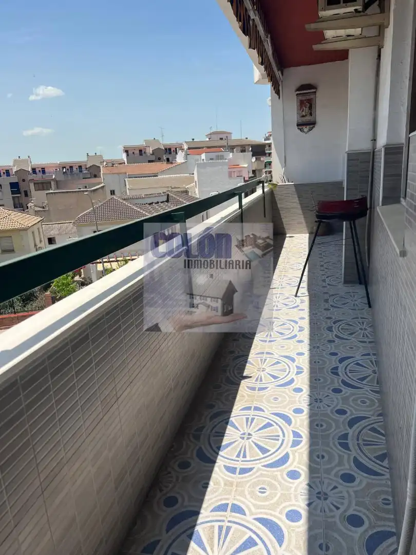 Piso con terraza en venta en Martos