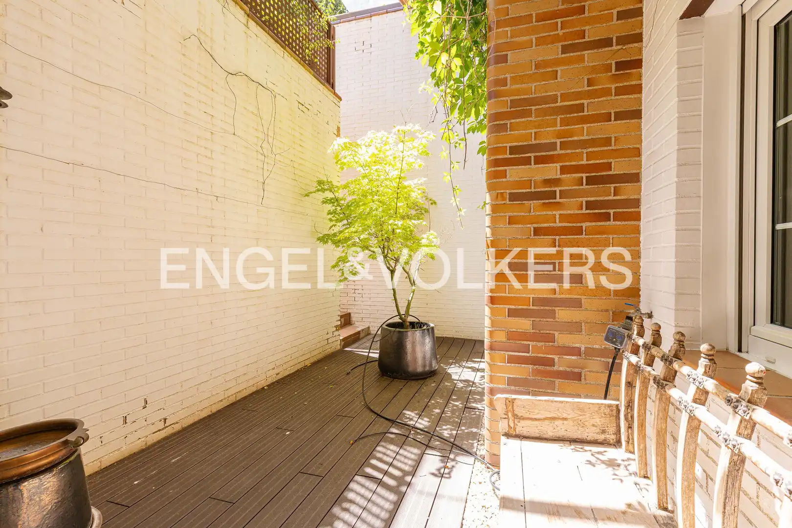 Terrace of Houses for sale in Las Rozas de Madrid  with Heating, Private garden and Parquet flooring