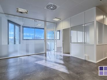 Oficina amb ascensor de lloguer a Avinguda de Cornellà