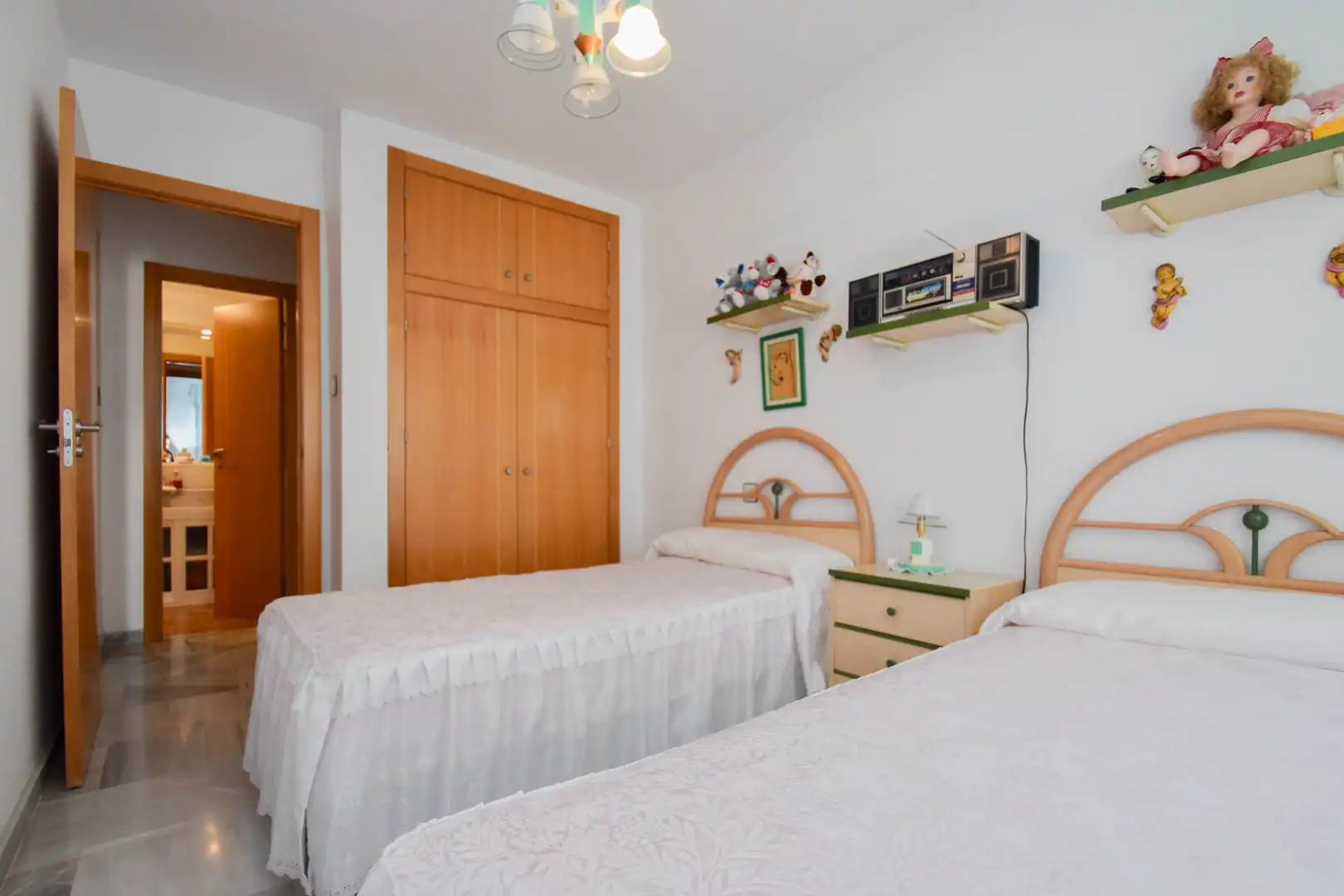 Schlafzimmer von Wohnungen zum Verkauf in Almuñécar mit Klimaanlage, Terrasse und Möbliert