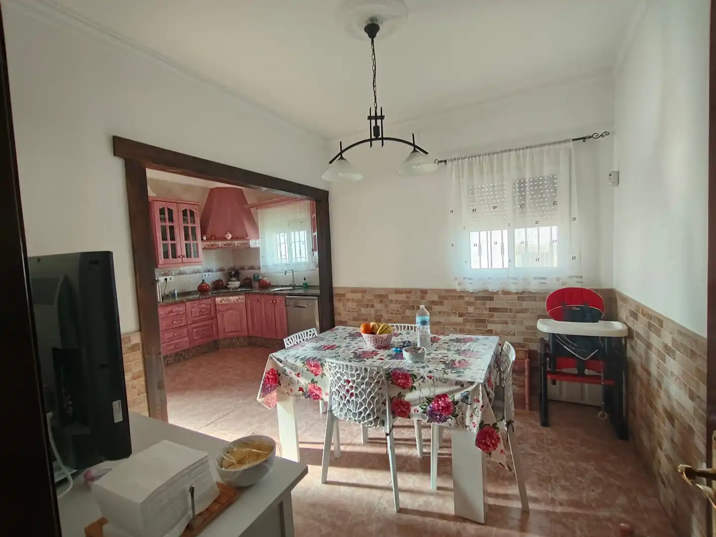 Kitchen of Houses for sale in Chiclana de la Frontera  with Private garden, Oven and Washing machine