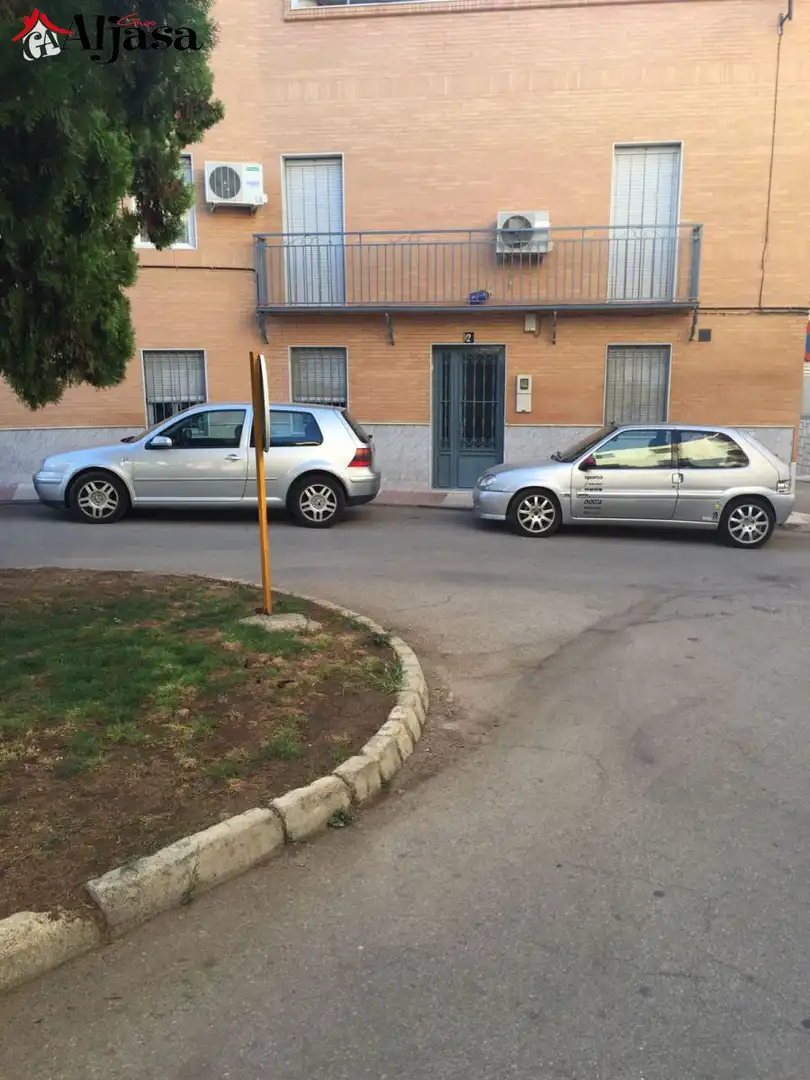 Parkplatz von Geschaftsraum zum Verkauf in Bailén