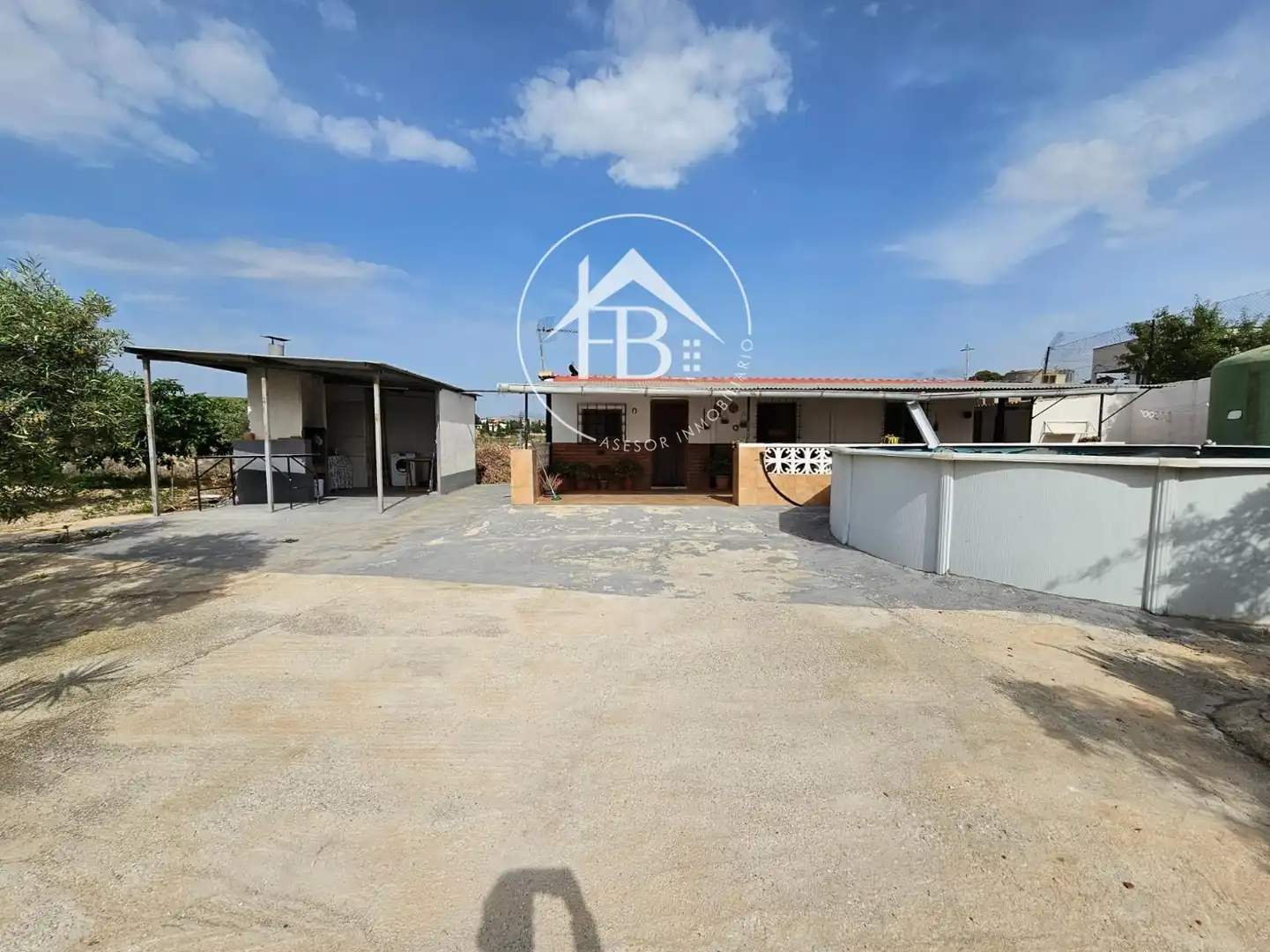 Vista exterior de Casa o chalet en venta en Mutxamel con Terraza, Trastero y Piscina