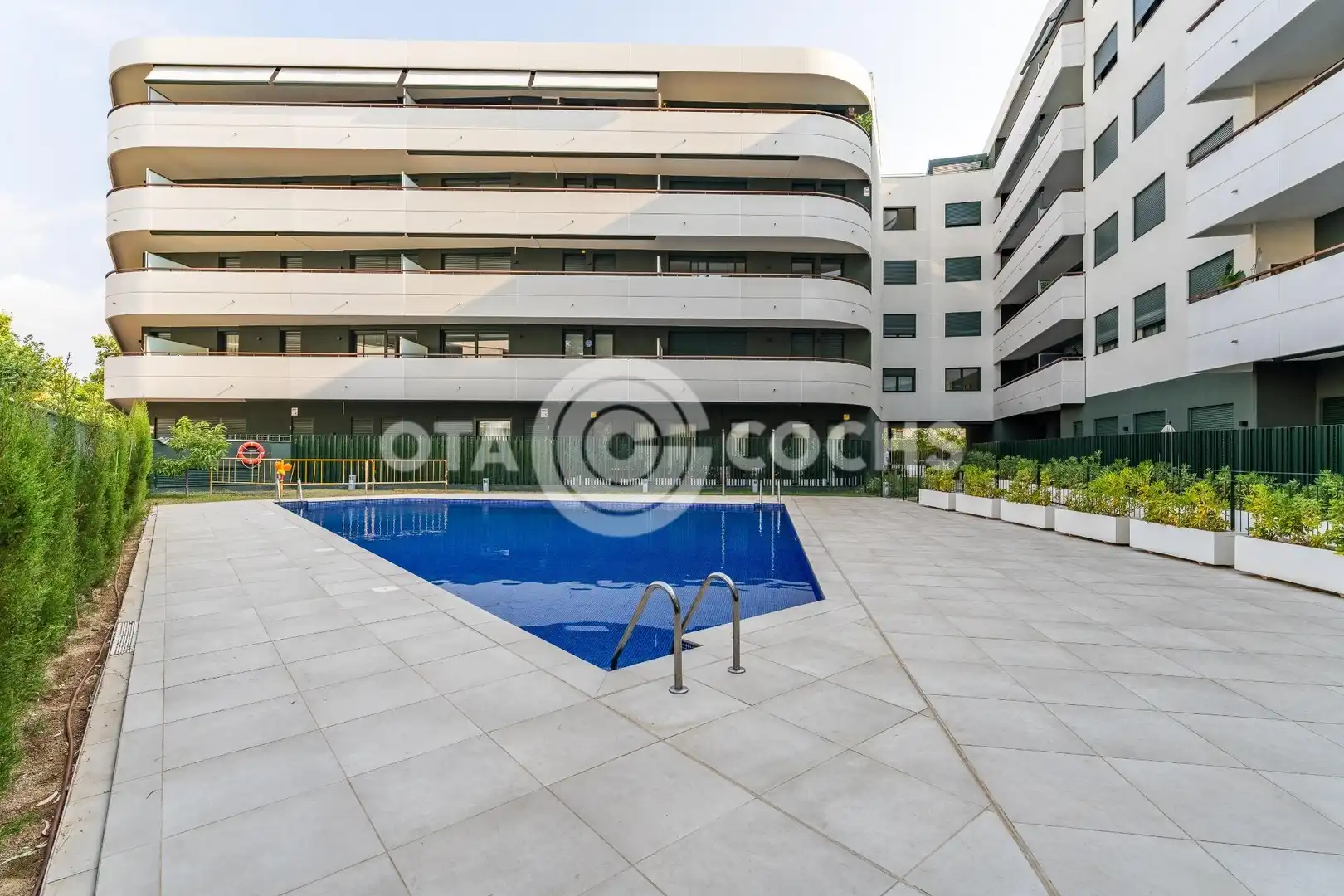 Swimming pool of Flat for sale in Cambrils  with Heating, Balcony and Community pool