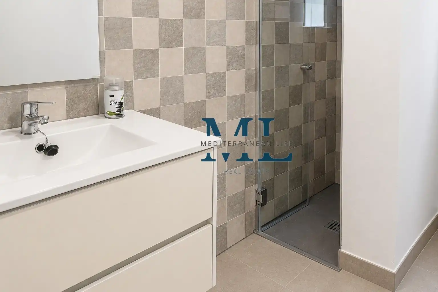 Baño de Piso en venta en Vilanova i la Geltrú con Calefacción