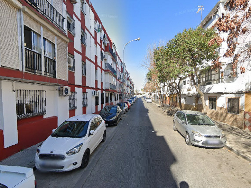 Vista exterior de Pis en venda en  Sevilla Capital amb Terrassa