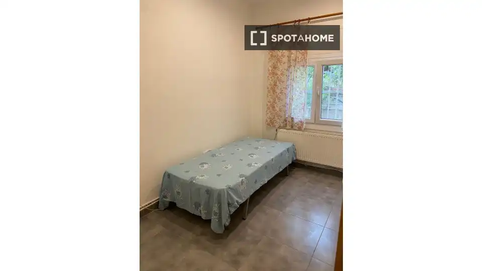 Bedroom of Flat for share in Sant Quirze del Vallès  with Air Conditioner, Terrace and Furnished