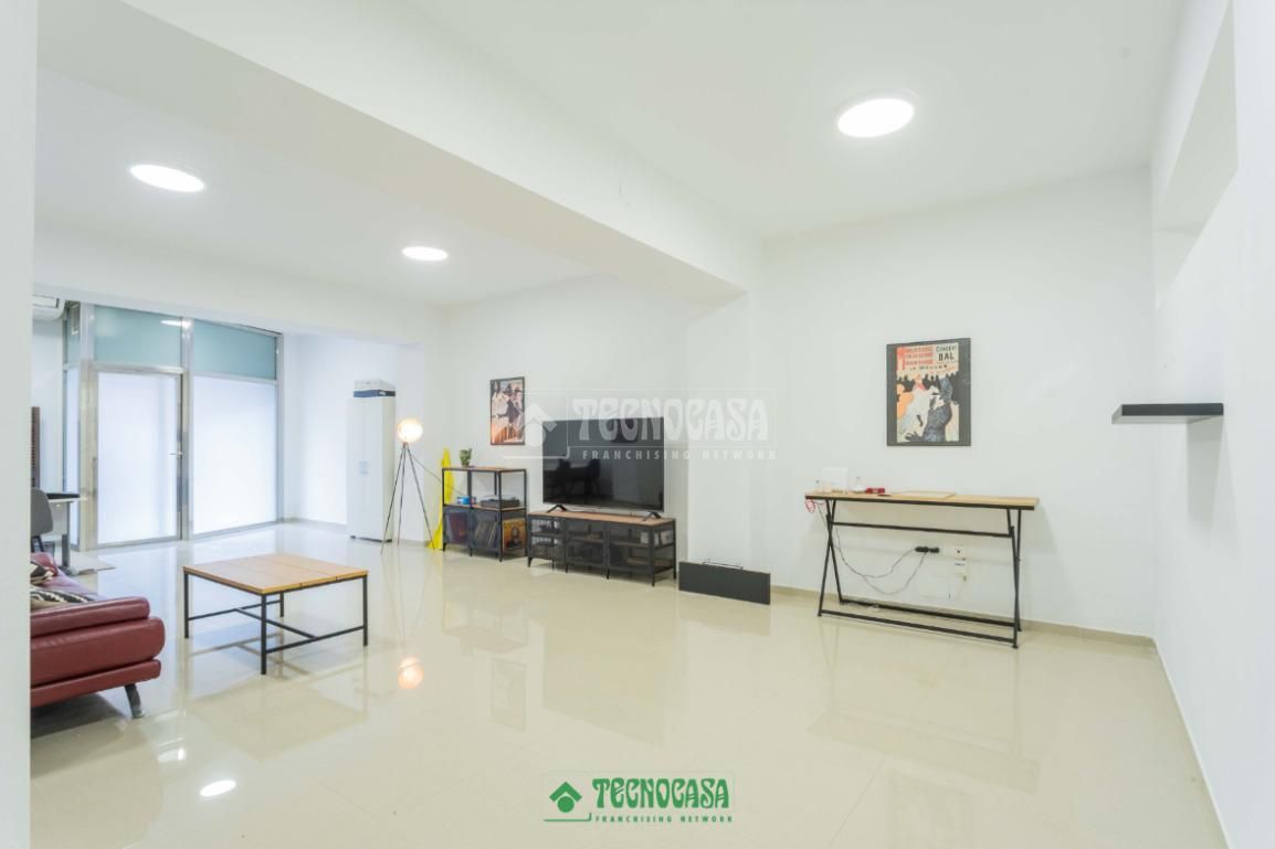 Garage for sale in  Almería Capital