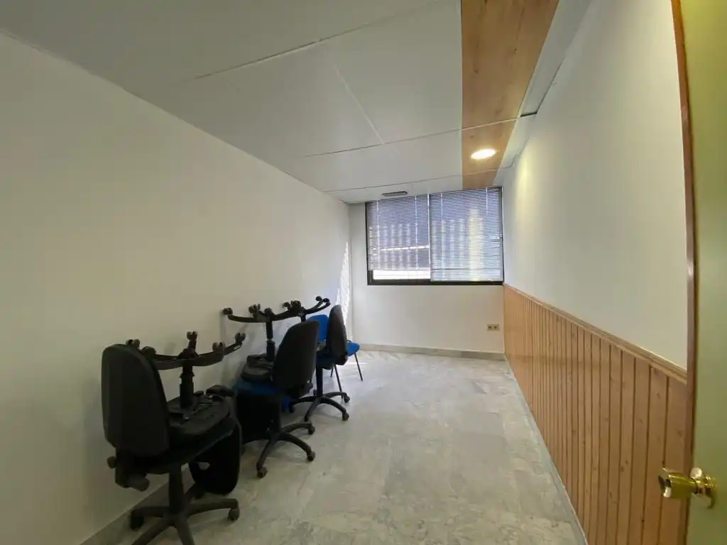 Bureau avec ascenseur à louer à Pisa, imagen 11