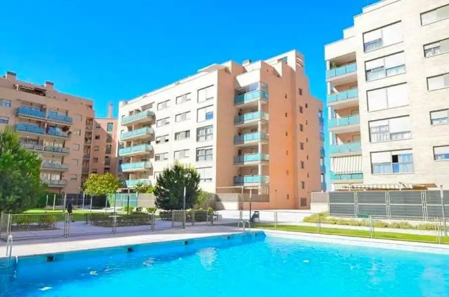 Piscina de Piso en venta en Rivas-Vaciamadrid con Aire acondicionado, Calefacción y Trastero