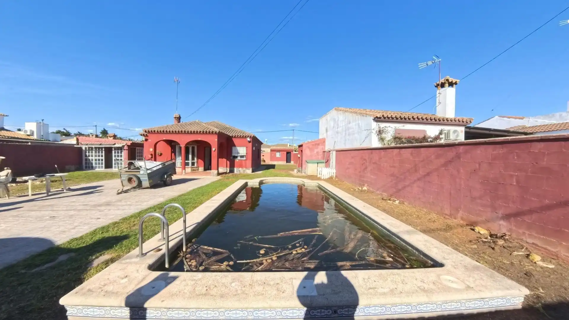 Swimming pool of Houses for sale in Chiclana de la Frontera  with Swimming Pool