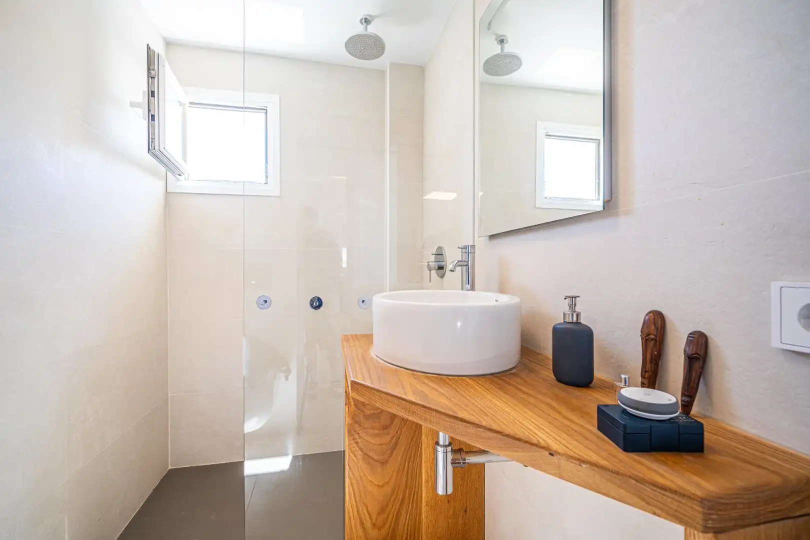 Bathroom of Houses for rent in Llucmajor  with Air Conditioner, Private garden and Terrace