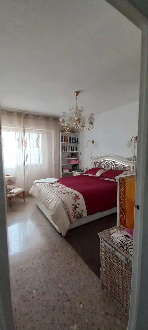 Schlafzimmer von Dachboden zum Verkauf in Alicante / Alacant mit Terrasse, Möbliert und Balkon